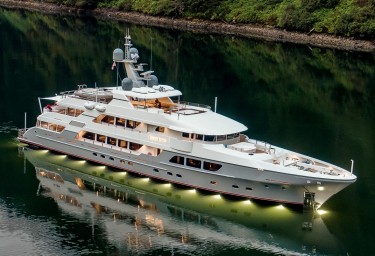 ENDLESS SUMMER: new South Pacific charter yacht