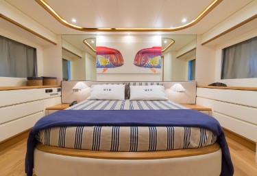 Charter Yacht RIVIERA Guest Double Cabin