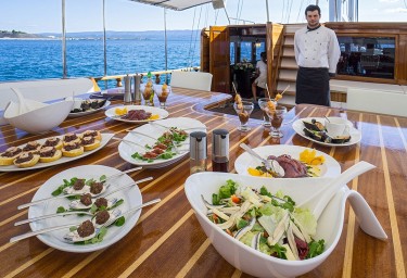 Gulet STELLA MARIS Canapes on the Aft Deck