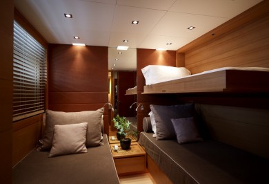 Luxury Charter Motor Boat FELIGO V Twin Cabin with Pullman Berth