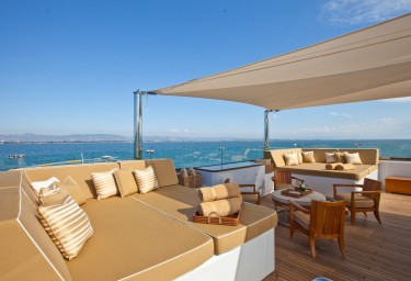 Luxury Expedition Yacht SURI Sun Beds