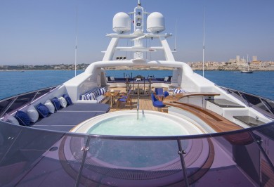 Luxury Charter Mega Yacht MOSAIQUE Sun Deck with Jacuzzi Tub