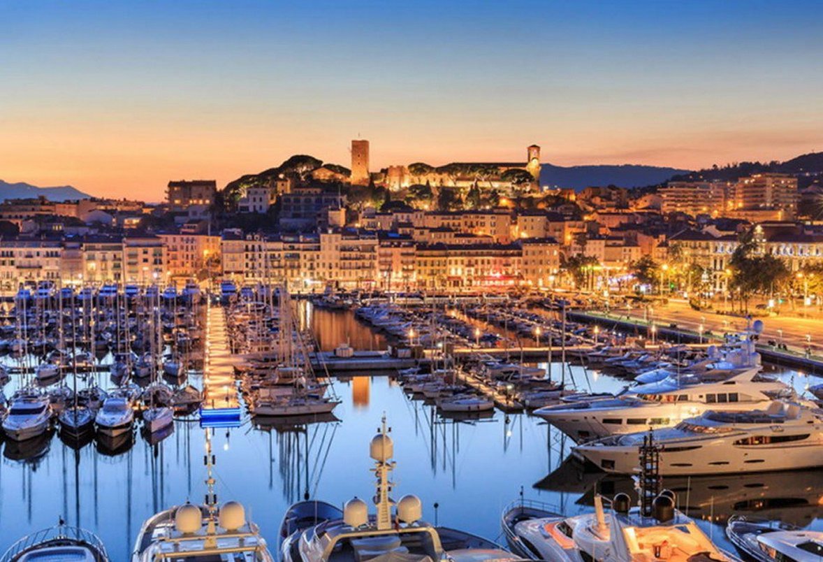 Cannes marina