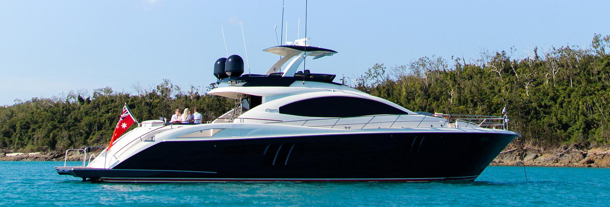 luxury motor yachts hamilton island