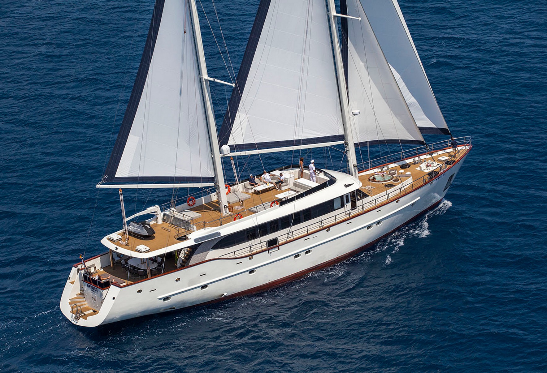 navilux yacht owner