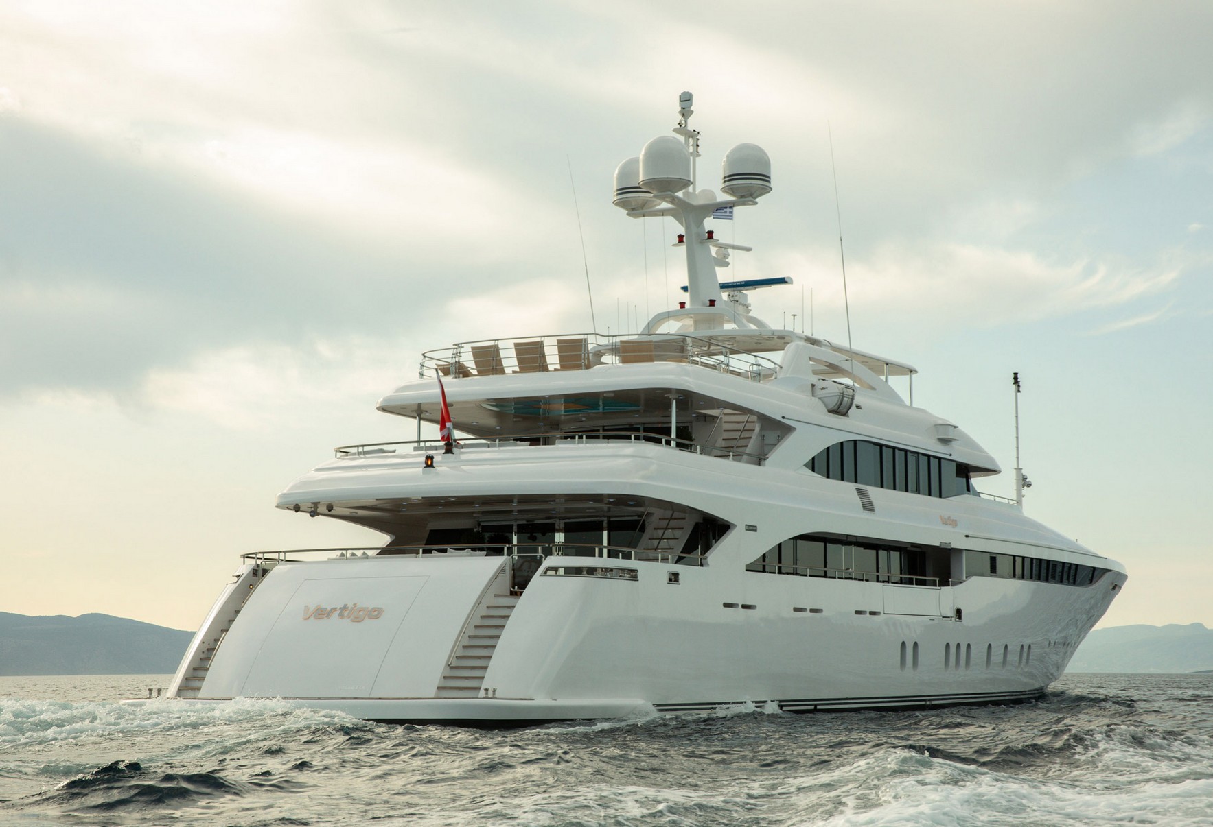 vertigo yacht charter