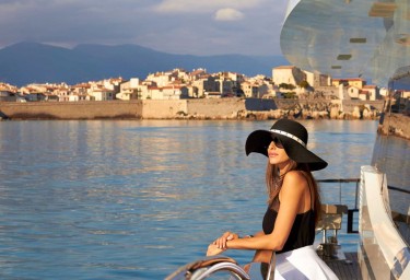 A Day in the Life: Luxury Yacht Charters in the Mediterranean