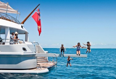 The Benefits of Chartering a Luxury Yacht as a Family