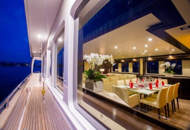 GATSBY Interior Dining and Side Deck