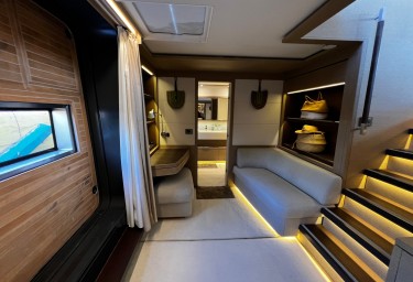 JUST MARIE II Master Cabin