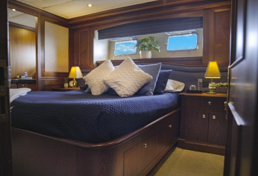LADY VICTORY Guest Double Cabin