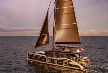 Yacht Otoctone