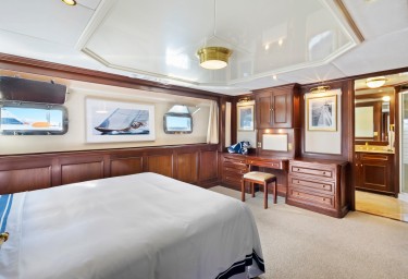 PACIFIC MERMAID Guest Double Cabin