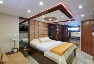 WIDE LIBERTY Guest Cabin
