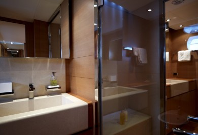 Luxury Charter Motor Yacht FELIGO V Master Bathroom