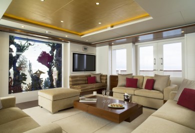 Luxury Charter Yacht NASSIMA Saloon