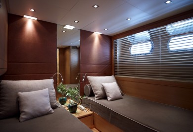 Luxury Motor Boat FELIGO V Twin Cabin
