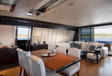 Luxury Motor Yacht SUB ZERO Saloon Dining