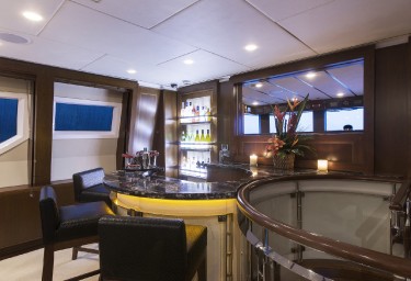 Charter Yacht MASTEKA 2 Bridge Deck Bar