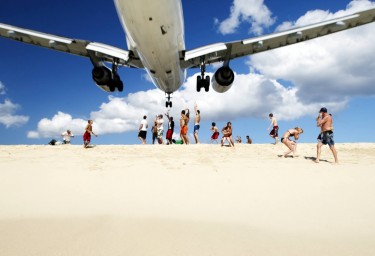 St Maarten plane landing